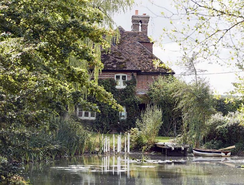 'Trees' installation by Elaine Bolt at the Pond House Isfield, photographed by Alun Callender