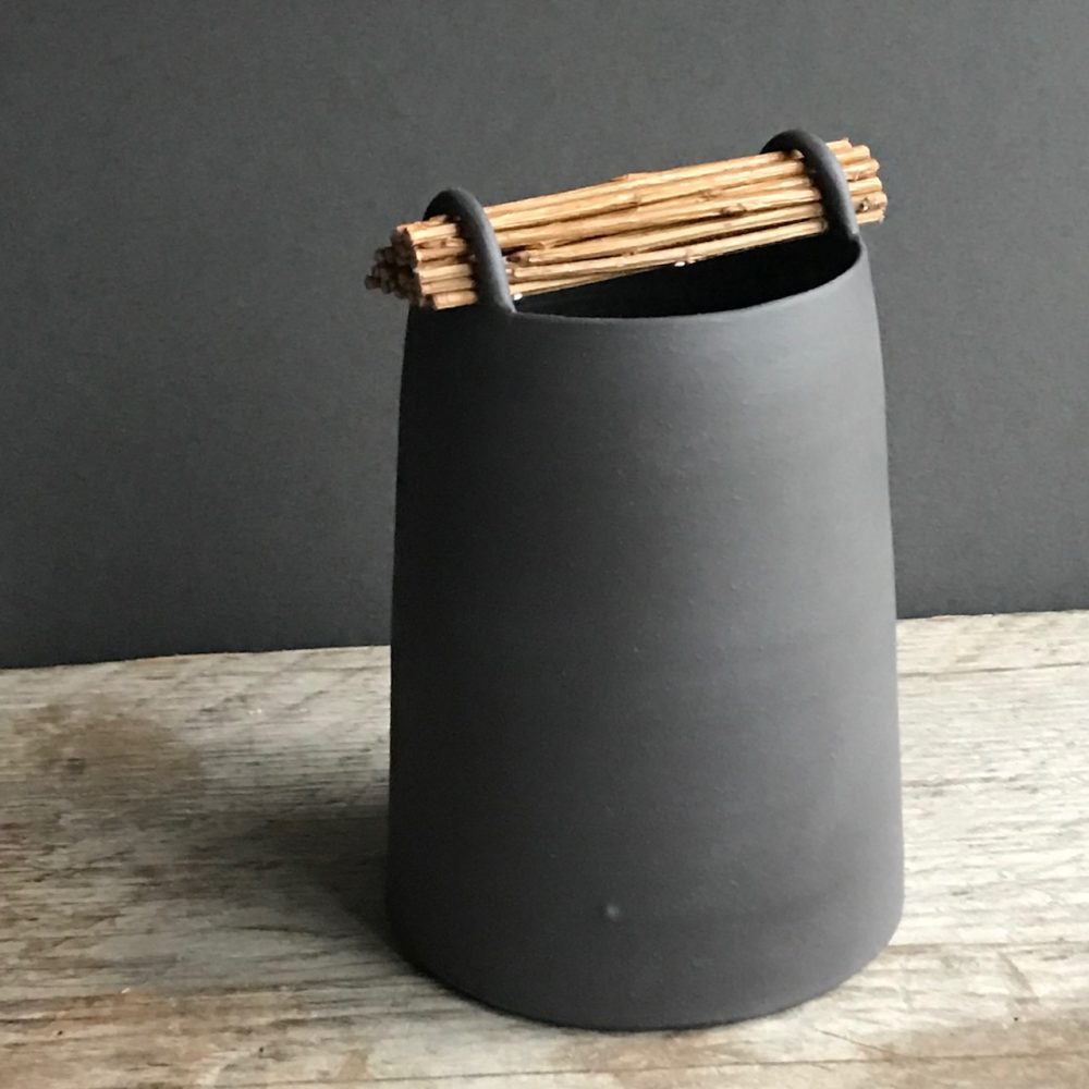 Elaine Sheppard Bolt Flint Willow vessel