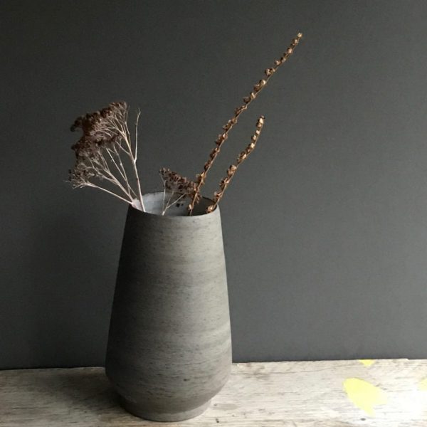 Yarn Cone vessel speckled brown (tall)